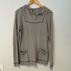 Horny Toad Top Women’s Large Long Sleeve Gray‎ Striped Hoodie Cozy Fall Natural